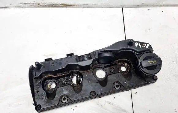 Volkswagen PASSAT B7 Rocker cam cover 173356