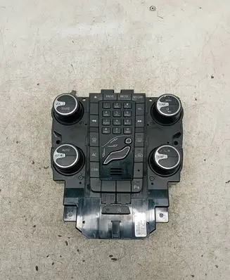 Volvo V40 Climate control unit 31288104 MU424200249 HN2100028059