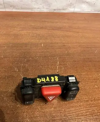 Mercedes-Benz E W210 Hazard light switch 2108208010 D4188