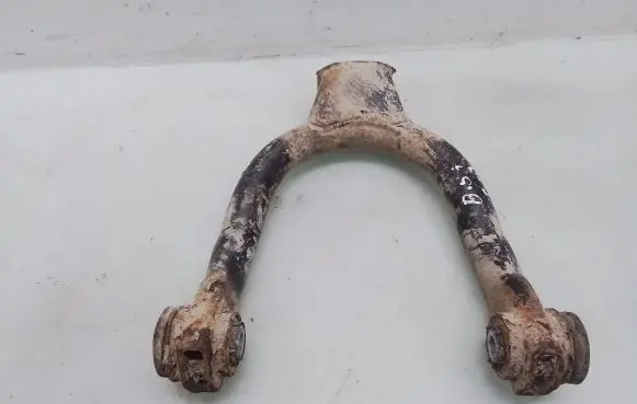 Volkswagen PASSAT B5.5 Rear upper control arm/wishbone
