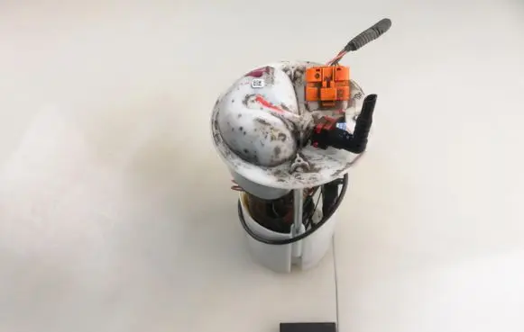 Suzuki Swift I In-tank fuel pump A2C53081397 1510062J00