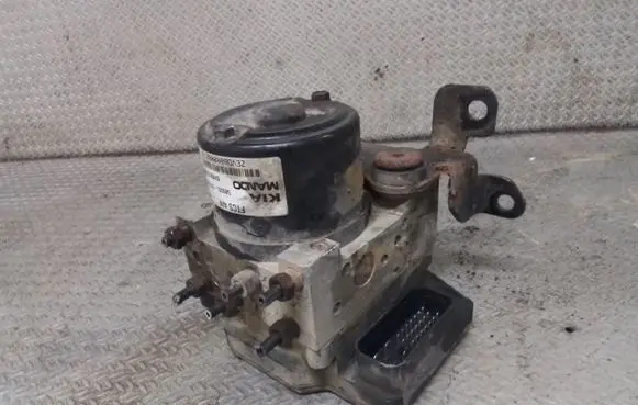 KIA Cerato ABS Pump 589202F200 956002F200