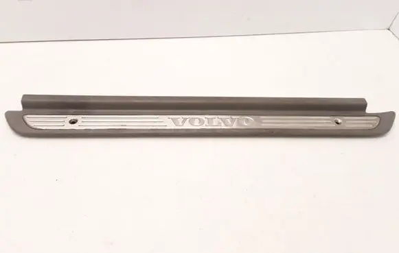 Volvo S40, V40 Front sill trim cover 30818425 30818429 30818421