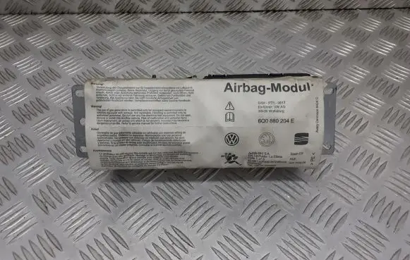 Seat Ibiza III (6L) Steering wheel airbag 6Q0880204E
