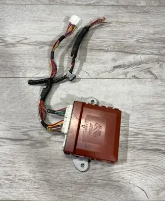 Lexus GS 300 350 430 450H Door control unit/module 8922230120 1233006491