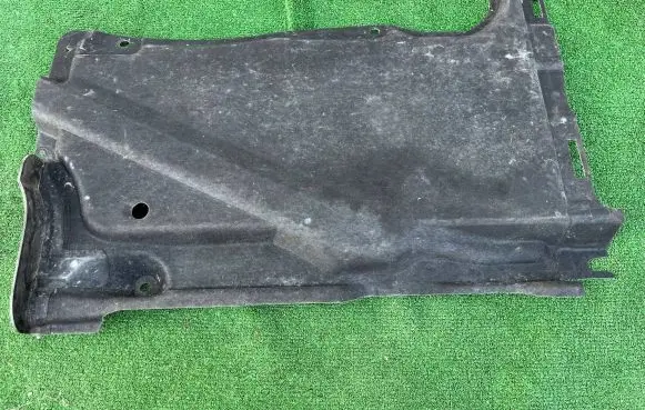 Audi A7 S7 4G Side bottom protection 4G8825215C