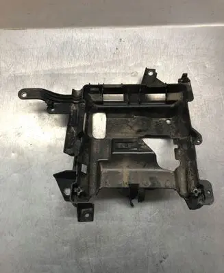 Audi A5 8T 8F Engine control unit holder 8W0907649A