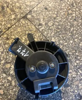 Peugeot Boxer Heater fan/blower 5E1630100