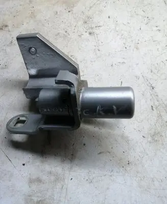 Ford Mondeo MK IV Rear door upper hinge A046575