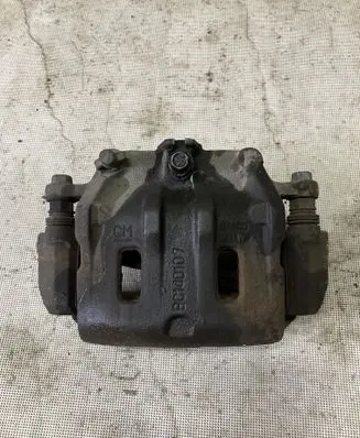 Chevrolet Captiva Front brake caliper