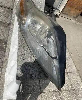 Ford Mondeo MK IV Headlight/headlamp