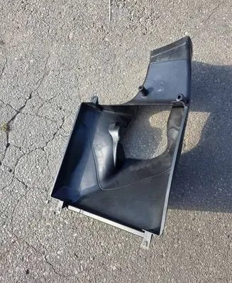 Porsche 911 997 Intercooler air guide/duct channel 997575321