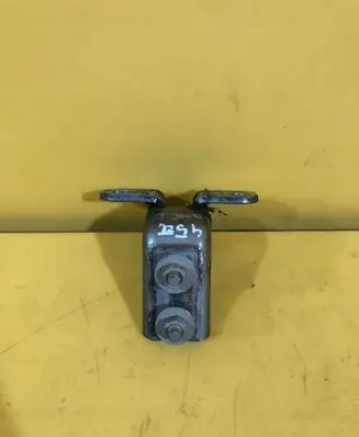 Opel Agila A Rear door lower hinge