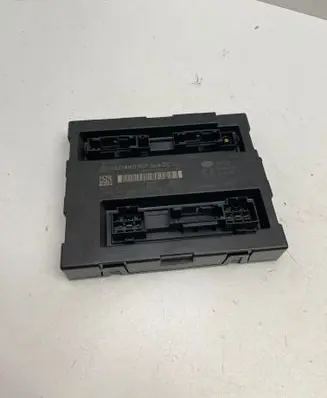 Audi A4 S4 B8 8K Comfort/convenience module 8K0907064CC 5DK009918