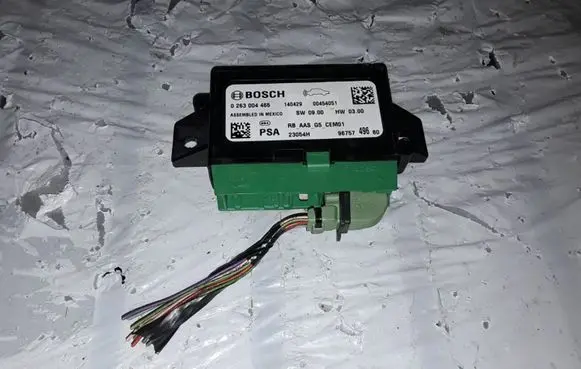 Peugeot 208 Parking PDC control unit/module 0263004465