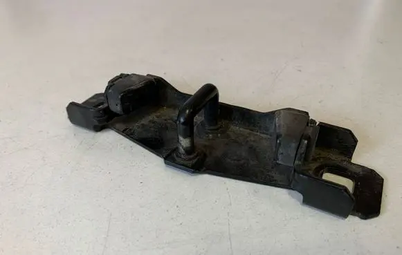 Volvo V50 Loading door lock loop/hook striker 3M51R404B12