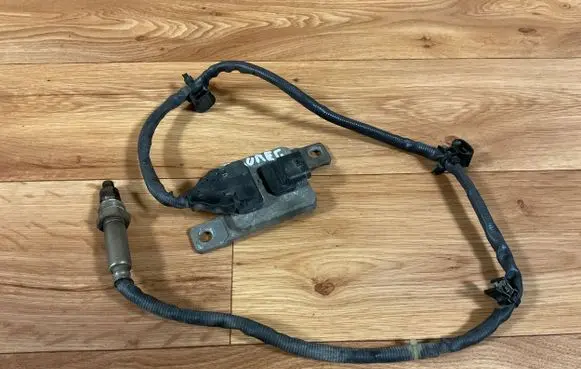 Volkswagen Touareg II Lambda probe sensor 059907807G 14031900043 5WK96685A