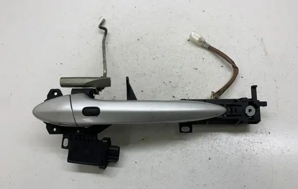 Lexus IS 220D-250-350 Front door exterior handle 8999130040 48411010610