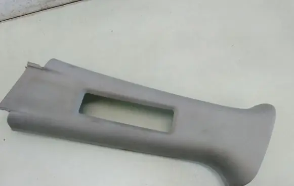 (B) pillar trim (top)