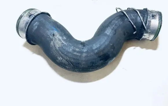 Intercooler hose/pipe