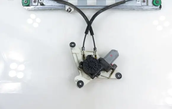 Opel Movano B Front door window regulator with motor 807210008R 128001032