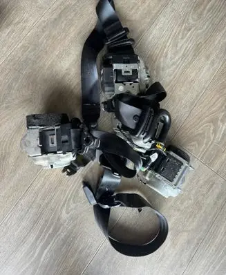 Ford Puma Set of seat belts L1TBA611B68AD L1TBA61295CE