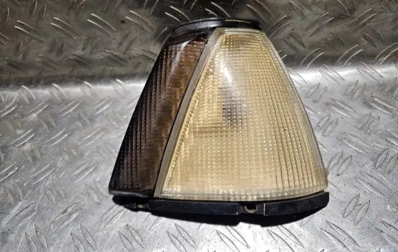 Front indicator light