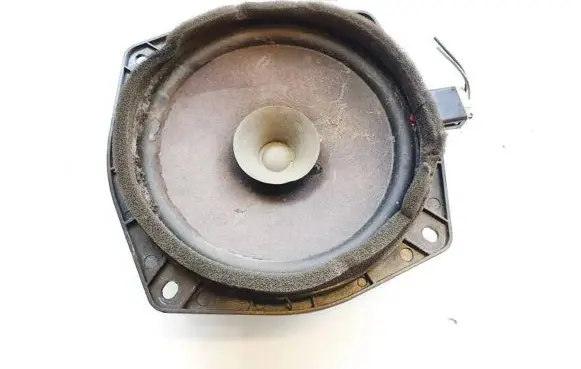Mitsubishi Pajero Front door speaker mr301667