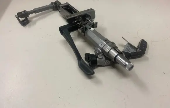 Volkswagen Polo V 6R Steering wheel axle 6R1419591F 14030902065