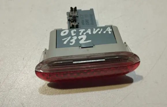 Skoda Octavia Mk2 (1Z) Rear door interior light 1J0947411B