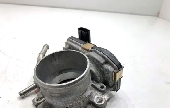 Toyota Yaris Cross Engine shut-off valve 2203015010