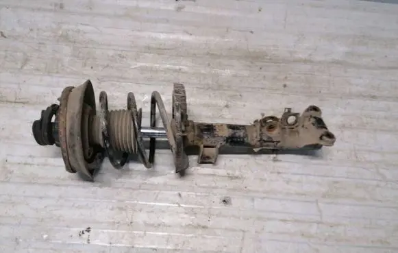 Mercedes-Benz C W203 Front shock absorber/damper A2033201630