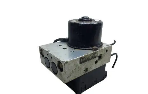 Volkswagen Golf IV ABS Pump 1J0907379H 1J0614217C