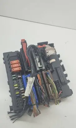Opel Signum Fuse module 13112914 126187 68CW93
