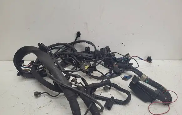 Mercedes-Benz Vito Viano W639 Engine installation wiring loom A6421500289 721025600