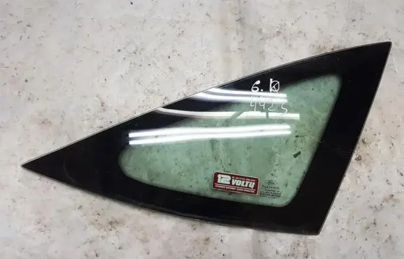 Ford Focus Rear side window