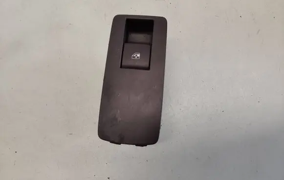 Opel Insignia A Electric window control switch 13301889 911600