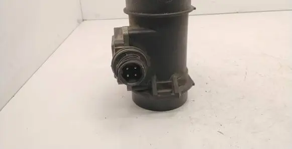 BMW 5 E39 Mass air flow meter 1730033 5WK9007 10446027