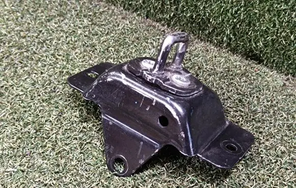 Opel Movano B Rear door lock 8200778368