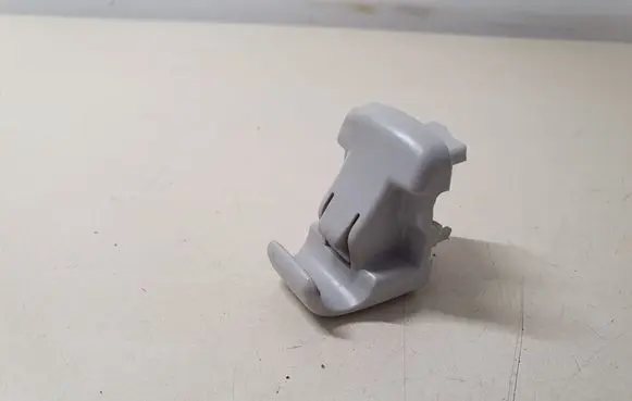 Sun visor clip/hook/bracket