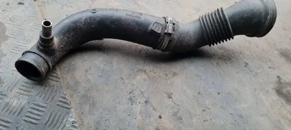 Volvo XC90 Intercooler hose/pipe 30714480 30769234