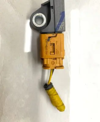 Land Rover Discovery Sport Airbag deployment crash/impact sensor 959302W000 09122012 A0001142550