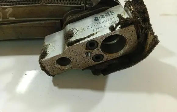 Jaguar XF Air conditioning (A/C) expansion valve 4475003120