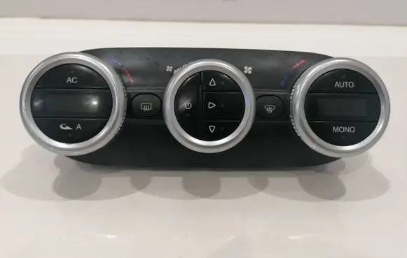 Alfa Romeo Giulietta Climate control unit 156101737 503600090114 5556000902