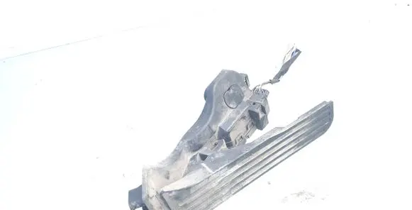 Volkswagen PASSAT B6 Accelerator throttle pedal 1K1721503L