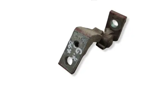 Volkswagen Golf IV Rear door upper hinge 