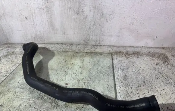 Volvo S60 Engine coolant pipe/hose 09492891