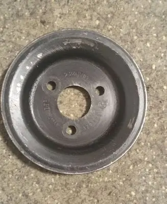 BMW 5 E39 Power steering pump pulley 2246719