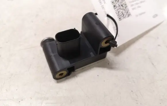BMW 1 E81 E87 Airbag deployment crash/impact sensor 6911003 220808 503146