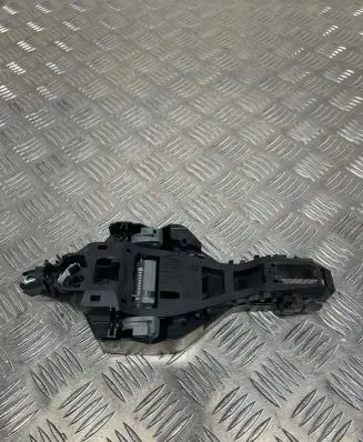 Jaguar XF X260 Front door exterior handle/bracket BJ32224N02 CRMUA